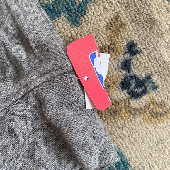 Chicago Bulls NBA Women’s Raglan Pullover Fleece S - Picture 3 of 7